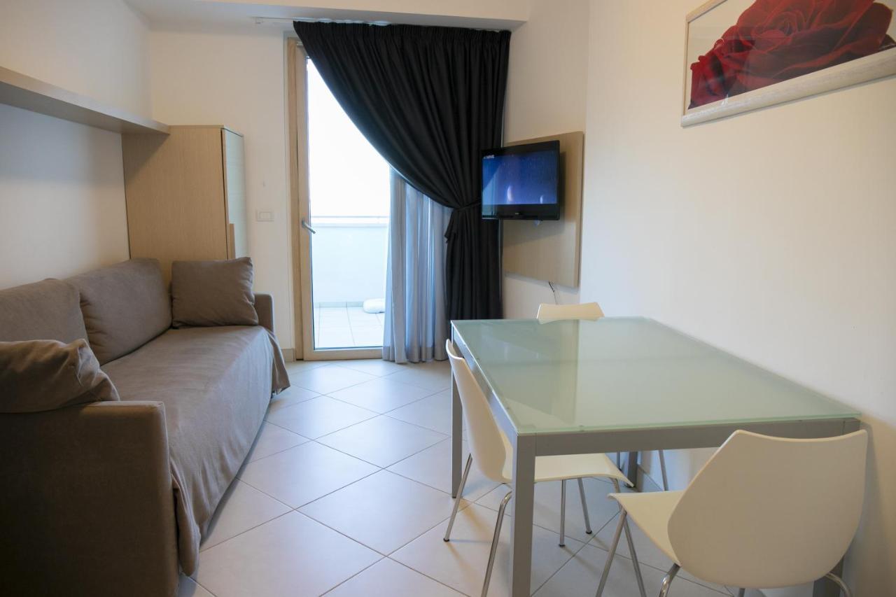Residence Mareamare Grottammare Habitación foto